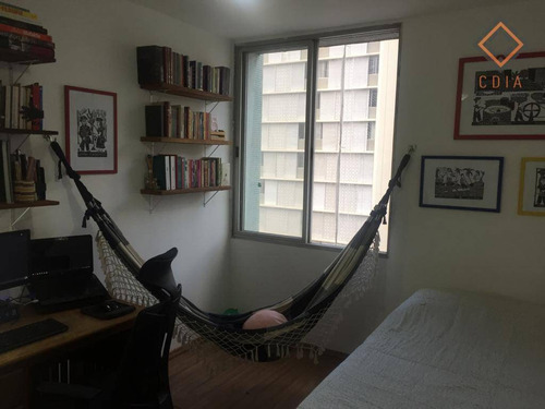 Apartamento De 3 Dormitórios Com Excelente Localização. - Ap53217