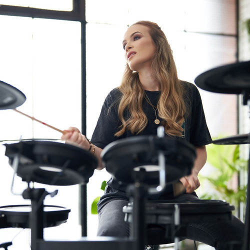 Batería electrónica Roland TD-17Kvx2 V-Drums TD17Kvx2 con soporte, color negro
