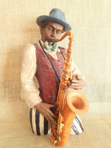 Saxofonista Extraordinaria Escultura En Porcelana Lladró