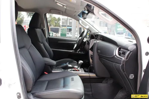 Toyota Fortuner Srv 2023
