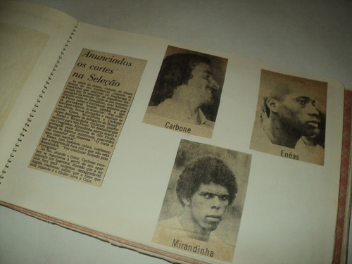 Imagem 4 de 10 de Caderno - Recorte Matéria Copa Do Mundo 1974 - Show!!!