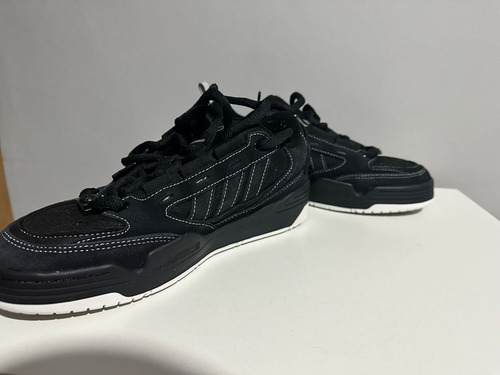 Zapatillas Adidas Adi2000 Negro Con Hilo Blanco