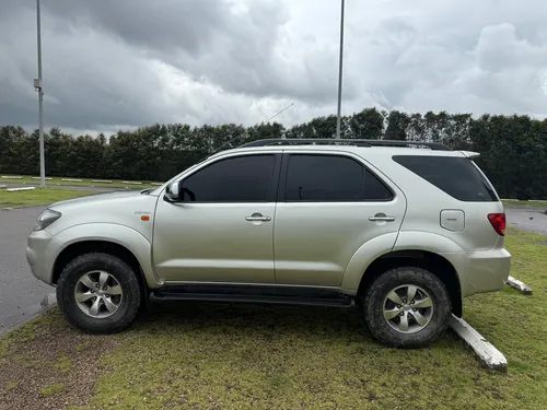 Toyota Fortuner 4.0 Sr5