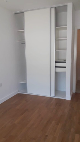 Imagen 18 de 30 de Venta / Oportunidad / Moderno Departamento 3 Amb Con Cochera Frente A Plaza España/ Mar Del Plata