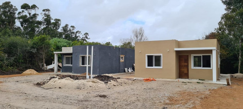 Imagen 3 de 3 de Casa En Balneario Las Flores