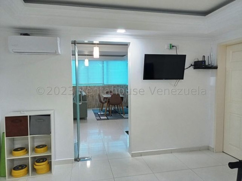 Imagen 19 de 27 de Apartamento En Venta Urb El Bosque, Maracay 23-19573 Hc