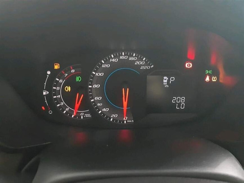Imagem 7 de 12 de Spin 1.8 Ltz 8v Flex 4p Automático
