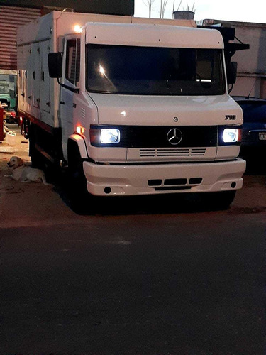 Mercedes Benz 710