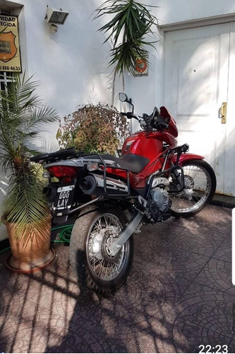 Imagen 1 de 1 de Honda Falcon Mod.2015- 4200km De Fabrica ( Nueva)