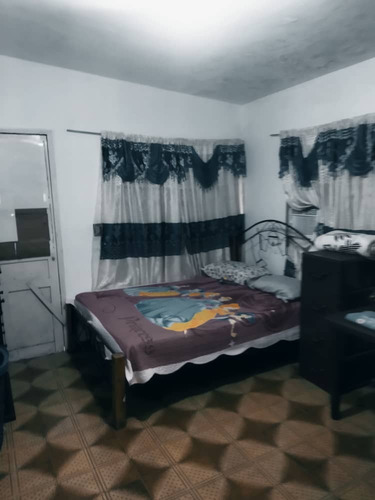 Se Vende Amplia Casa De 2 Niveles, Sector Arias Blanca, 007jsc