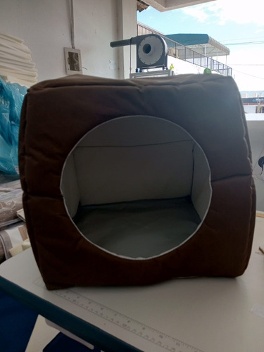 Cama Para Cachorro Em Tecido Macio E Confortável