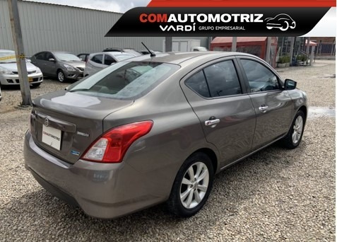 Nissan Versa Advance Id 39413 Modelo 2017