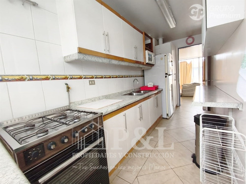 Departamento En Venta De 3 Dorm. En Algarrobo