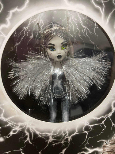 Monster High Frankie Voltageous Collector Sdcc New (Usado)