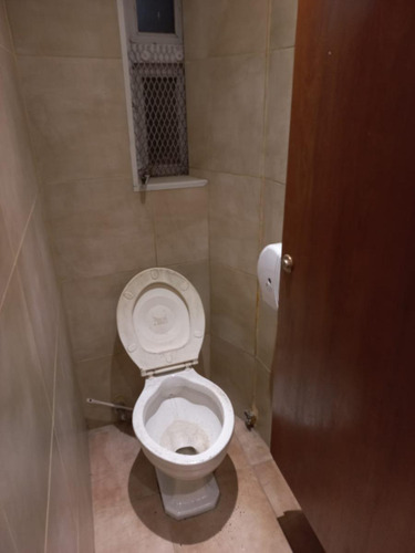 Local En Venta - 1 Depósito 3 Oficinas 2 Baños - 196mts2 - San Telmo