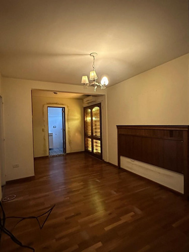Casa Sobre Av T Edison 846