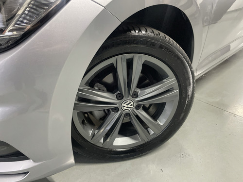 Volkswagen Jetta 1.4 250 TSI TOTAL FLEX R-LINE TIPTRONIC
