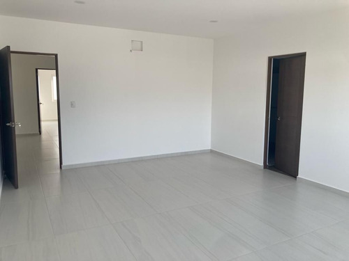 Casa En Venta En Mision San Jerónimo En Queretaro