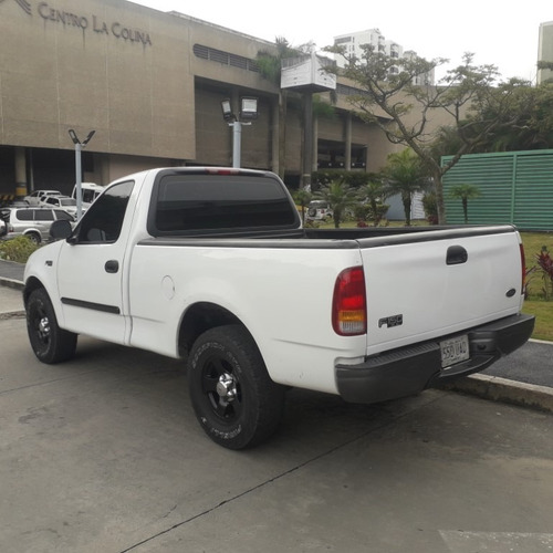 Imagen 4 de 13 de Ford F-150 Fortaleza V8 Mexicana 2008