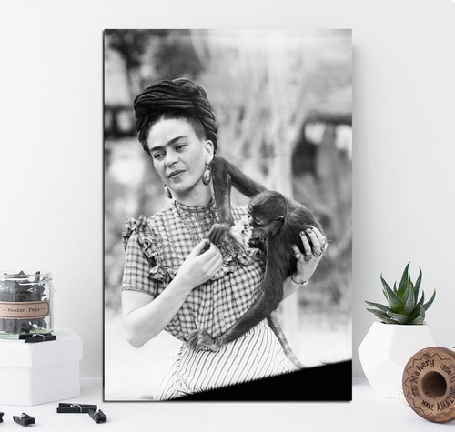 Vinilo Decorativo 40x60cm Frida Kahlo Foto Antigua