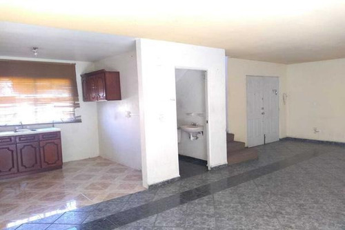 Imagen 12 de 14 de Gran Portunidad Esta Casa Puede Ser Tuya, Casa En Urbi Quint