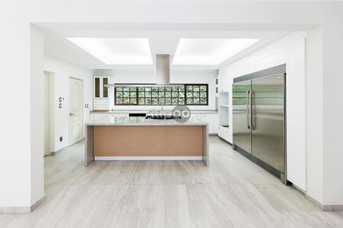 Residencia En Venta San Angel Inn, Lazcano