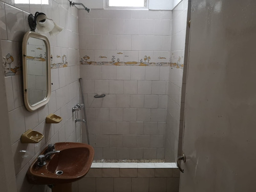 Casa3 Amb En Venta En Lanus (144)