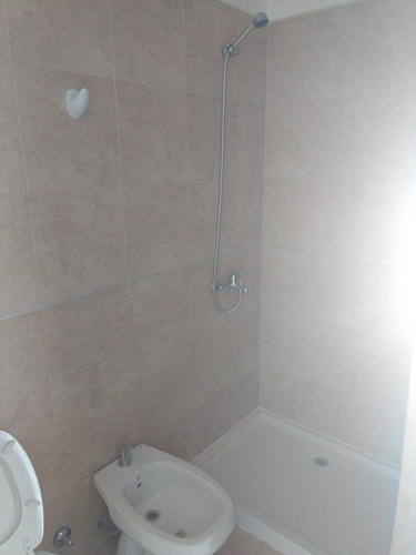 Vendo Departamento 1 Dormitorio En El Centro De Córdoba A Metros De Cañada