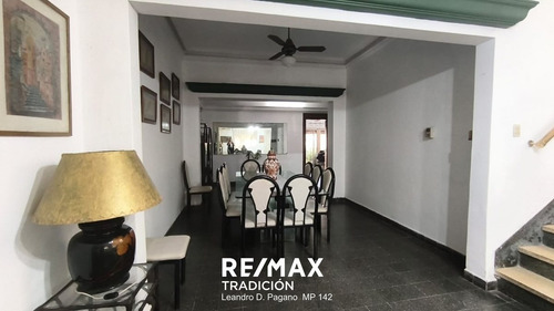 Casa Venta 3 Dorm Centro Resistencia Chaco