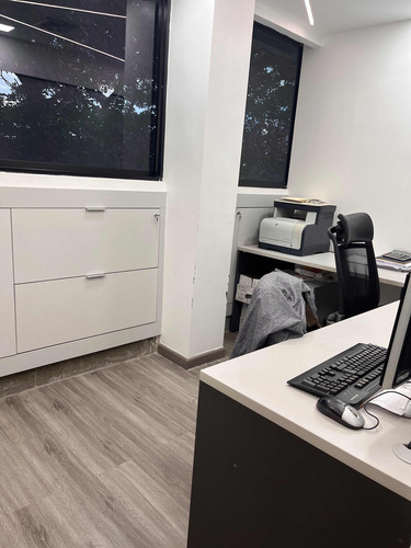 Los Palos Grandes Oficina En Venta