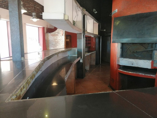 Restaurante/pizzeria, La Union