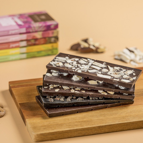 Barra De Chocolate 67% Cacau Castanha Do Brasil Sem Açúcar