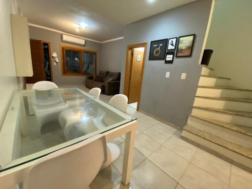 Casa Em Guarujá Com 2 Dormitórios - Mi271246