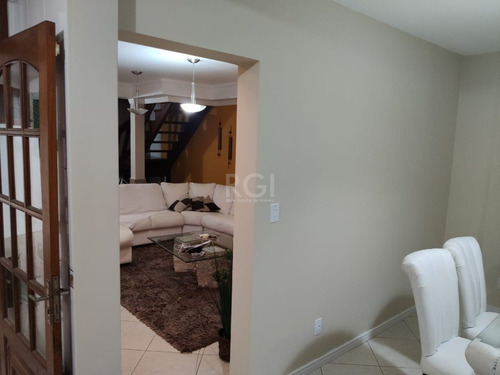 Casa Em Vila Nova Com 2 Dormitórios - Lu432381