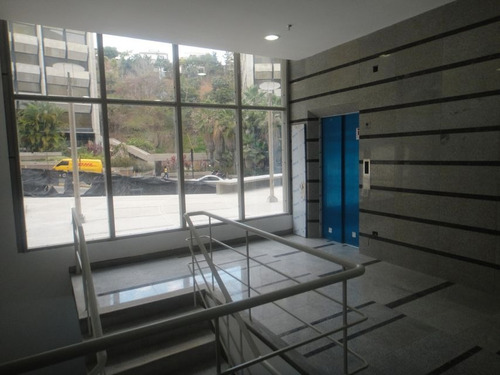 Imagen 3 de 11 de Oficina En Alquiler En Santa Paula 22-1440