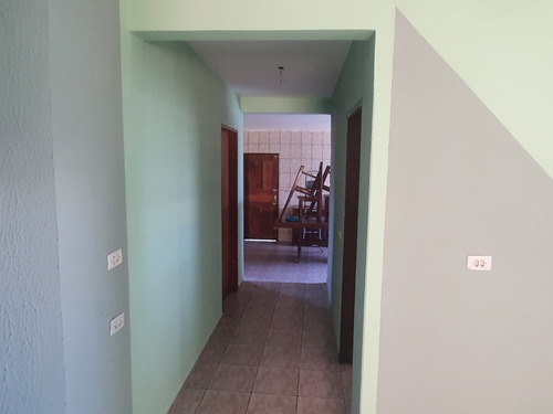 Casa De 3 Quartos Sendo 1 Suíte Na Vila Góis