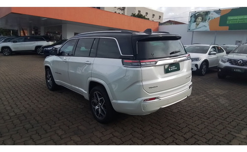 Jeep Commander 2.0 TD380 TURBO DIESEL OVERLAND AT9