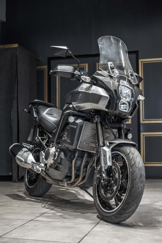 Kawasaki Versys 1000cc