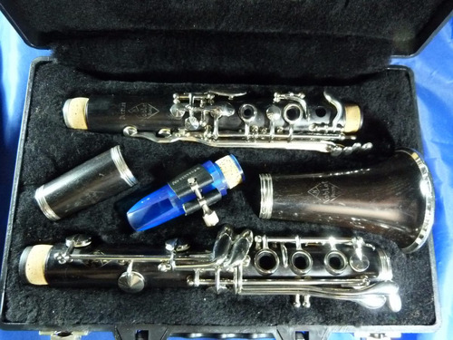 Clarinete Noblet 45 Artist - Madeira -sib (bb) - Reformado