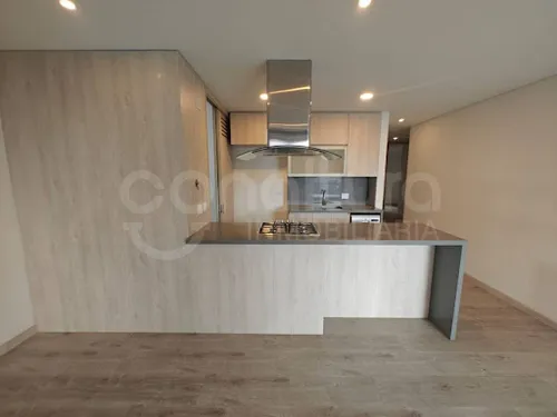 Apartamento En Arriendo Las Palmas 472-7039