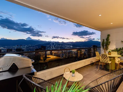 Apartamento En Arriendo En Los Naranjos. Cod A776073