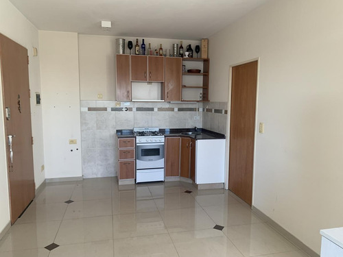 Imagen 13 de 16 de Retasado! Monoambiente C/ Balcón En Devoto!!