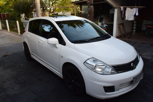 Nissan Tiida 2012 1.8 Emotion Mt