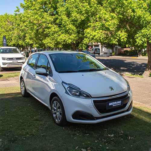 Peugeot 208 1.6 Active