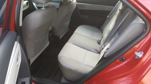 Imagen 10 de 12 de Toyota Corolla 2016 1.8 Xei Cvt 140cv 44520482