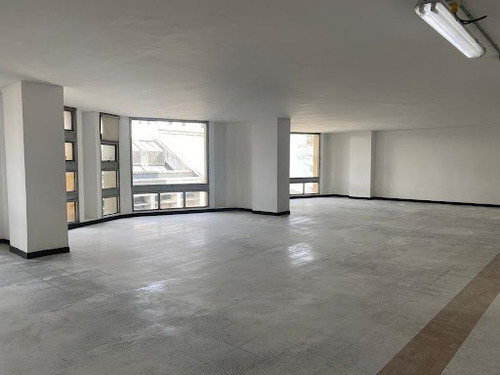 Imagen 10 de 15 de Oficinas En Arriendo Centro 279-22031