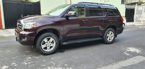 Imagen 3 de 15 de Toyota Sequoia 2012 4.6 Sr5 Piel Mt