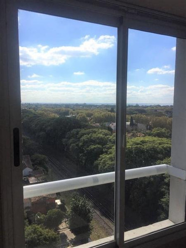 Venta 2 Ambientes Vista Al Río Cochera