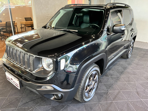 Jeep Renegade 1.8 Flex Aut. 5p