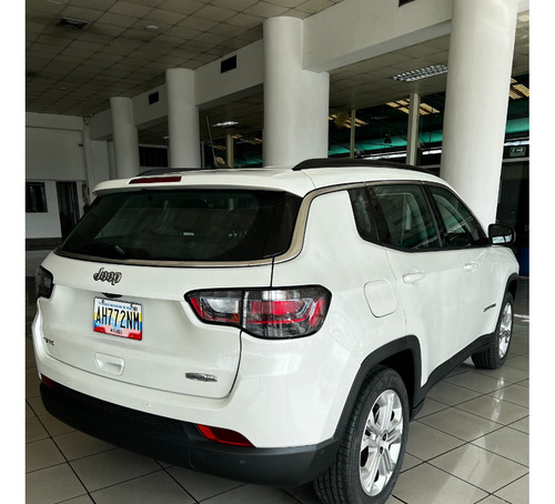 Jeep Compass Longitude T270